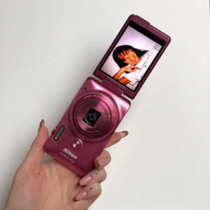 Pre-Owend Pink Digital Camera Bundle RARE Hot Pink Digicam – Refreshed Edition