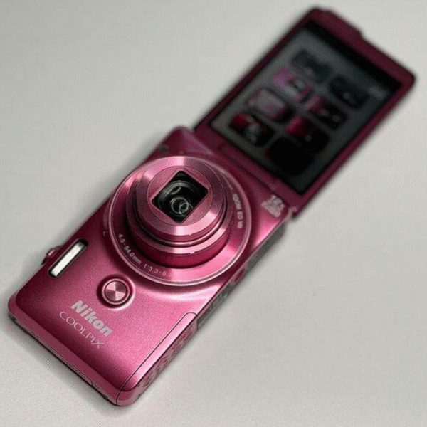 Pre-Owend Pink Digital Camera Bundle RARE Hot Pink Digicam – Refreshed Edition - Image 2