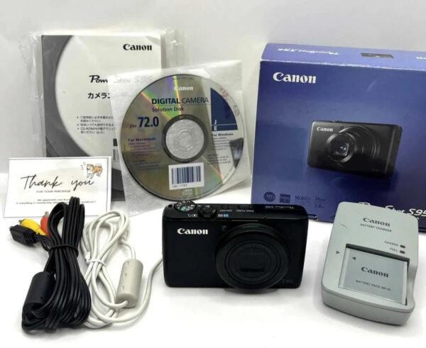 Compact Digital Camera – Manual Controls, Low Light Lens & HD Video (Excellent Condition) - Image 3