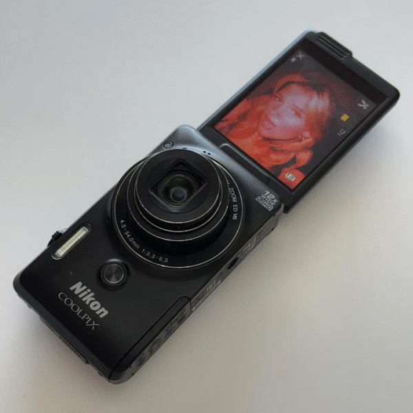 Pre-Owend Digital Camera Bundle – Refreshed Edition - Image 2