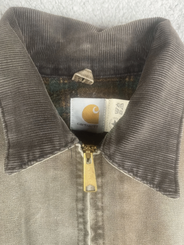 Vintage Carhartt Detroit Jacket – J43CHT, Men’s Large, Blanket Lined Corduroy - Image 5