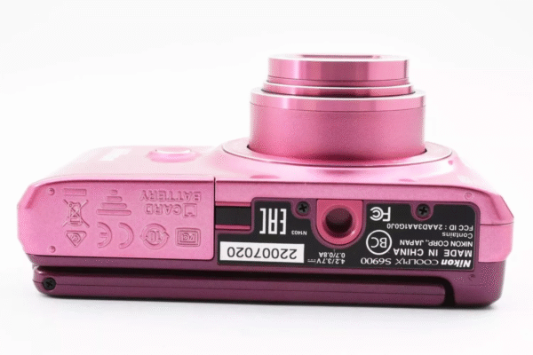 Used 16MP Compact Digital Camera – 12x Zoom, Flip Screen, Fully Functional - Image 6