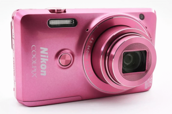 Used 16MP Compact Digital Camera – 12x Zoom, Flip Screen, Fully Functional - Image 5