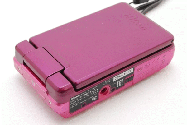 Used 16MP Compact Digital Camera – 12x Zoom, Flip Screen, Fully Functional - Image 3
