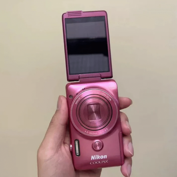 Preowned Glossy Pink Digital Camera – Refreshed Edition - Image 2